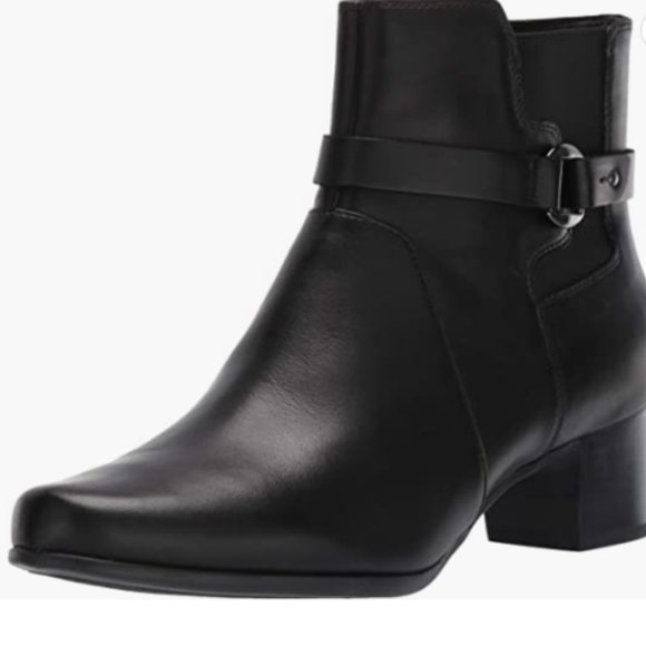 un damson mid black leather